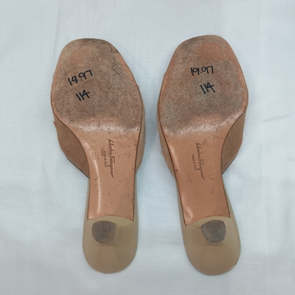 Salvatore Ferragamo Calf Hair Laser Cut Out Mules Kitten Heel Tan 5.5B Designer - Picture 9 of 10